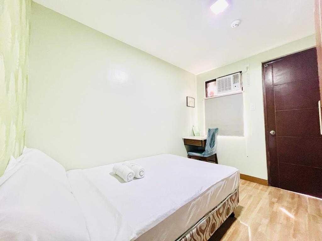 Oyo 1008 Armond Bed And Breakfast Lapu-Lapu City Exteriör bild