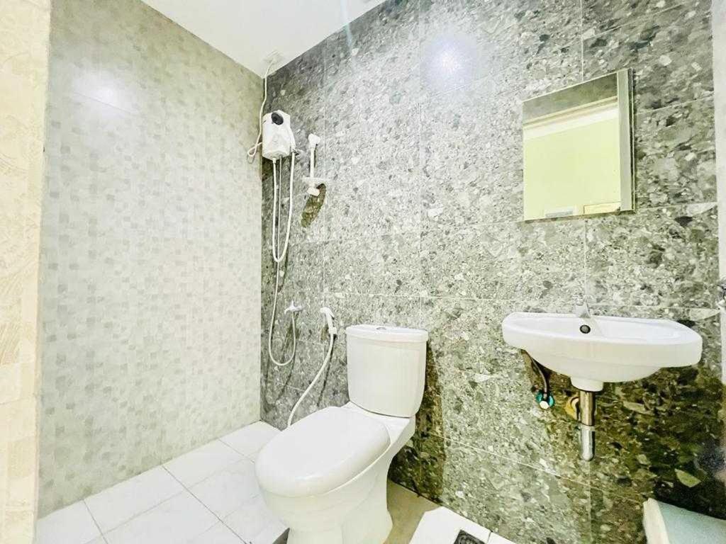Oyo 1008 Armond Bed And Breakfast Lapu-Lapu City Exteriör bild